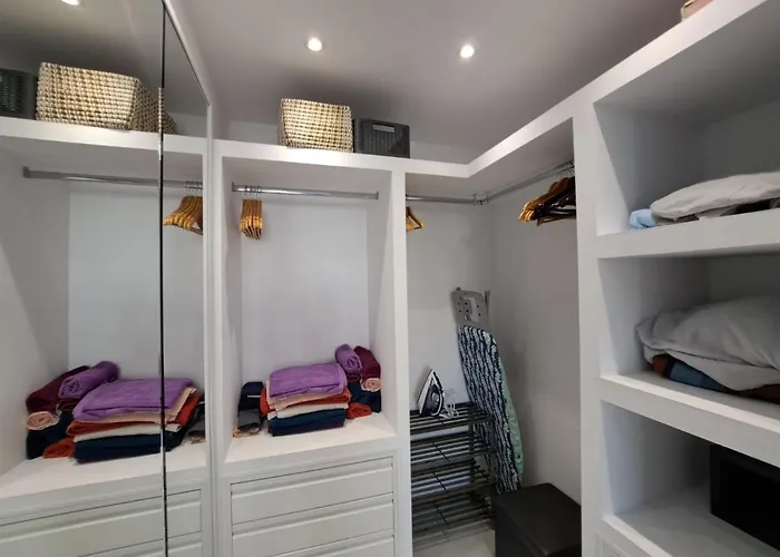 Newly Reformed 2 Bedroom In The Center Of Cristianos * Los Cristianos (Tenerife)