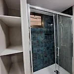 Lägenhet Newly Reformed 2 Bedroom In The Center Of Cristianos