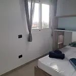 Newly Reformed 2 Bedroom In The Center Of Cristianos Lägenhet Los Cristianos (Tenerife)