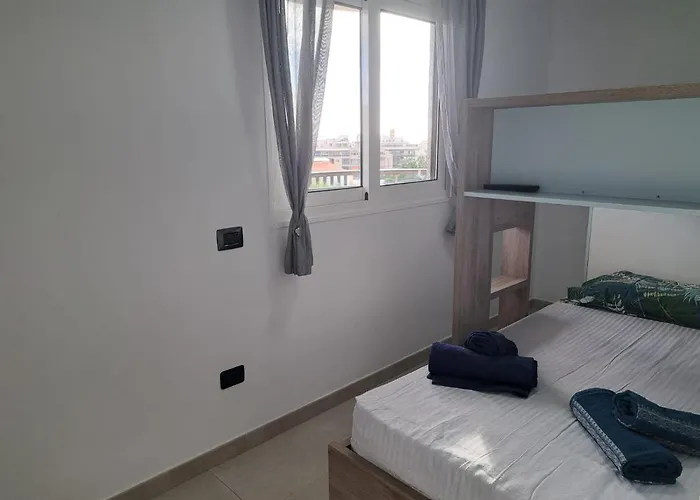 Newly Reformed 2 Bedroom In The Center Of Cristianos Apartment Los Cristianos (Tenerife)